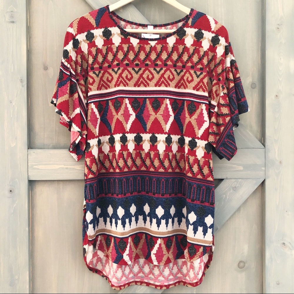 Kendra’s Boutique Boho/Tribal Short Sleeve Top {S}